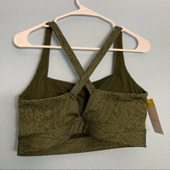 All in Motion CrossStrap SportsBra - Green - XLarge - Picture 4 of 8